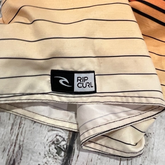 Mens Rip Curl Board Shorts Swim Trunks Bathing Suit Swimwear - Picture 4 of 8